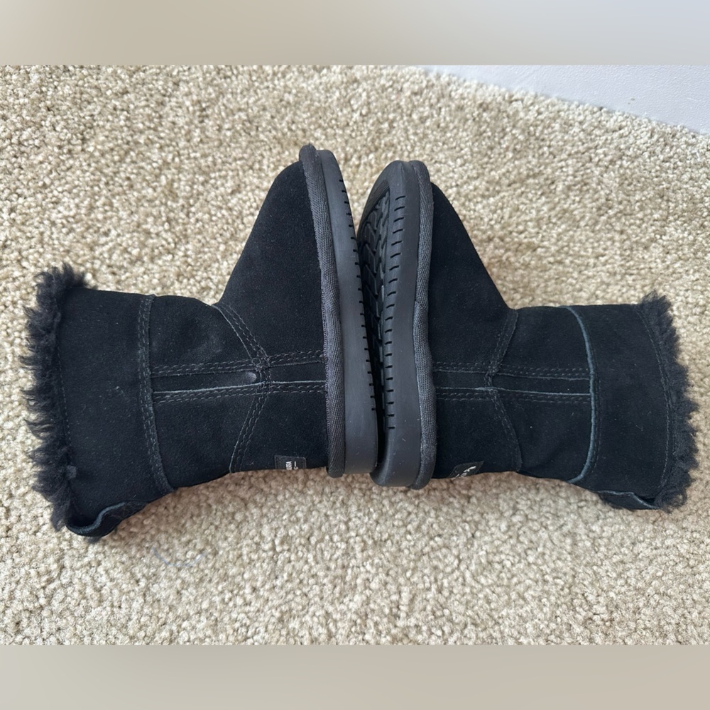 Koolaburra by UGG Aribel Short Zipper Winter Boots Toddler Size 6 Black Sherpa - Picture 4 of 7